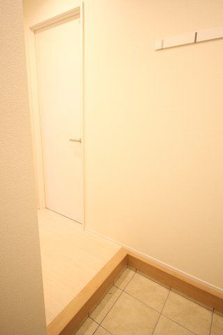 玄関　（別タイプ参考写真）本駒込ウエスト　文京区本駒込2