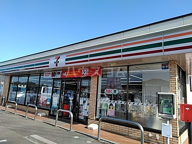 コンビニ　セブンイレブン石下大房店（コンビニ）まで602m