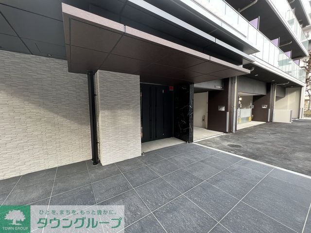 エントランス　エントランス