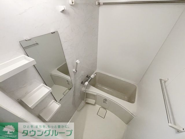 バス・シャワールーム　同タイプのお部屋になります。