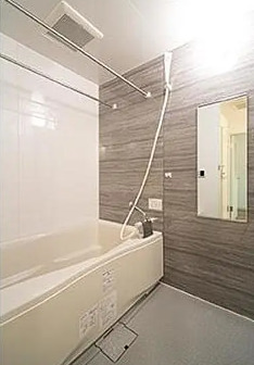 バス・シャワールーム　写真は同タイプ住居です。