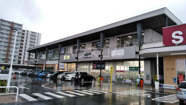 ショッピングセンター　ゆりまち袖ヶ浦駅前モール（ショッピングセンター）まで761m