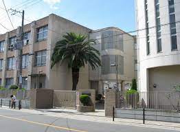 中学校　大阪市立東生野中学校（中学校）まで2383m