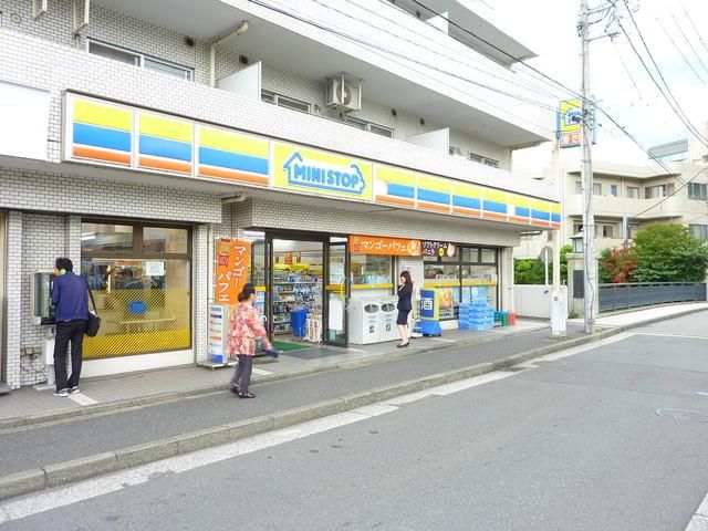 コンビニ　★★ミニストップ（コンビニ）まで402m