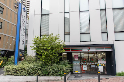 コンビニ　セブン－イレブン港区赤坂駅南店（コンビニ）まで407m