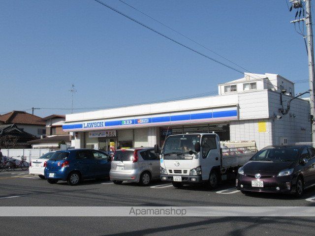 コンビニ　ローソン（コンビニ）まで428m