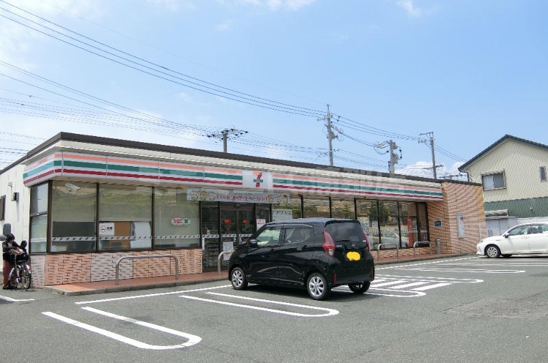 コンビニ　セブンイレブン蒲郡三谷北通1丁目店（コンビニ）まで459m