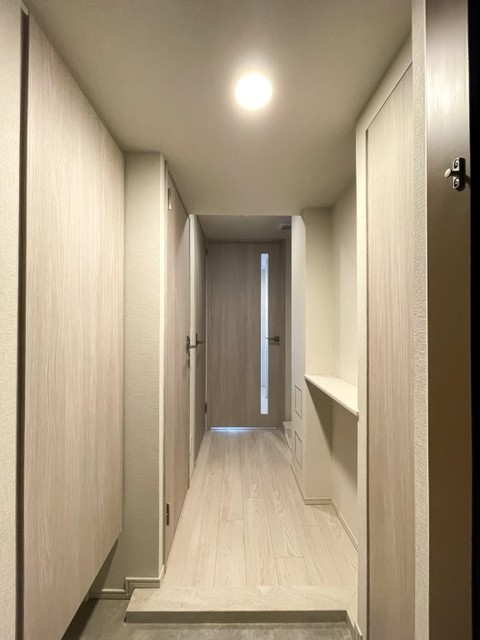 玄関　※写真は同タイプ住戸です。