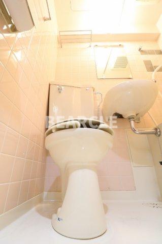 トイレ　トイレもきれいです