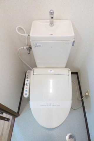 トイレ　※写真は他号室です