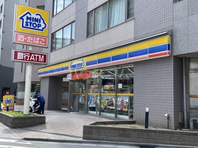 コンビニ　ミニストップ　東向島５丁目店（コンビニ）まで1160m