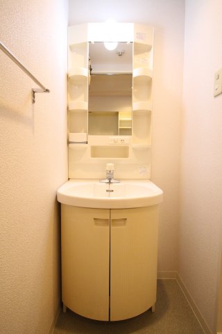 洗面設備　（別タイプ参考写真）北斗ハイツ北館　北区神谷1