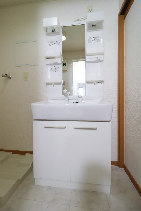 洗面設備　図面と現状に相違がある場合には現状を優先