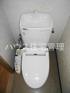 トイレ　シャワー付トイレ