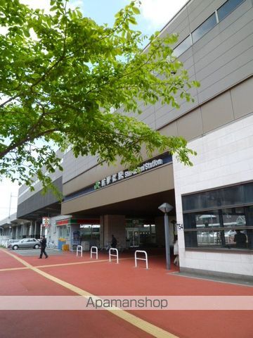 コンビニ　ファミリーマート（コンビニ）まで227m