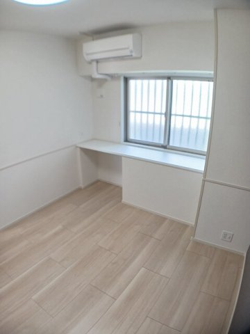その他部屋・スペース　明るい色調の室内です