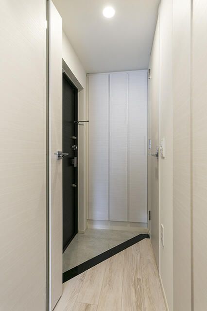 玄関　※写真は同タイプ住戸です。