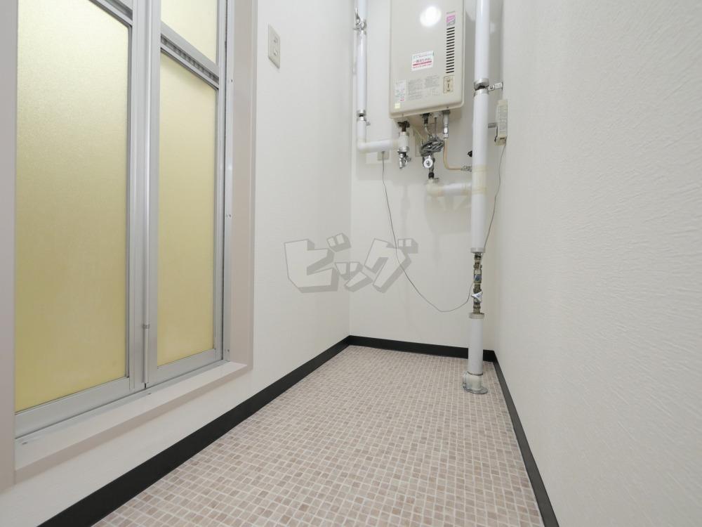 その他　室内洗濯機置場も完備♪