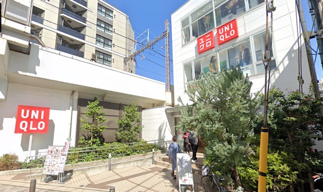ショッピングセンター　ユニクロ中延駅前店（ショッピングセンター）まで878m