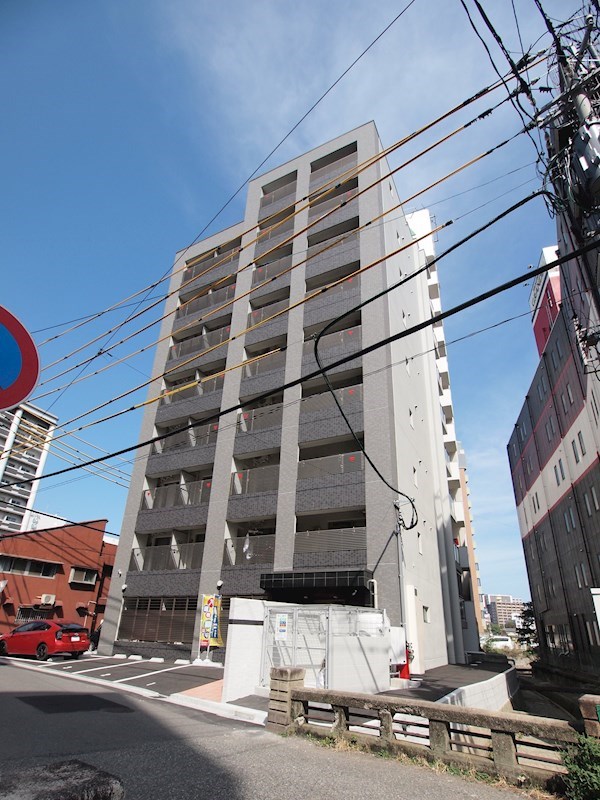 建物外観　小倉市街地徒歩圏内の築浅です。