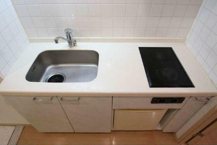 キッチン　同タイプ、別部屋のお写真（仕様等が異なる場合がございます）