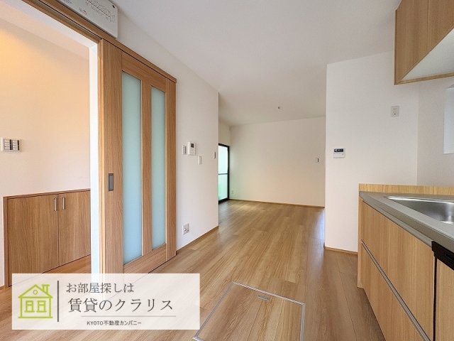 桂川下津林リノベーション貸家の居間写真