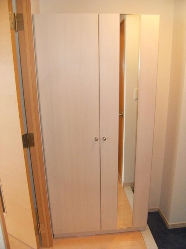 収納　反転タイプの間取りの写真となりますので、現況を優先します。