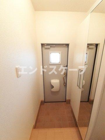 玄関　高崎、前橋のお部屋探しはエンドスケープまで！お客様の理想お聞