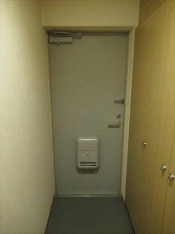 都営浅草線 人形町駅 徒歩6分 11階建 築26年の玄関写真