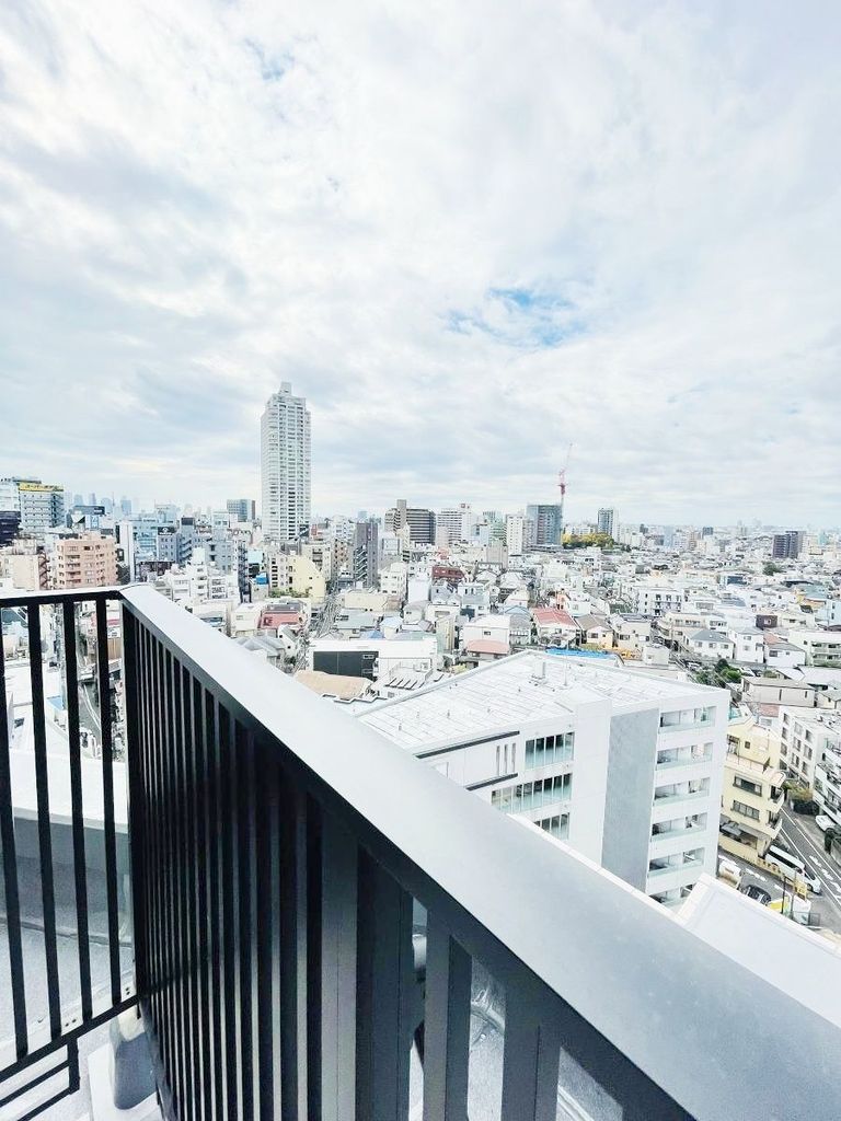 眺望　内見の予約先はタウンハウジング池袋東口店になります★★