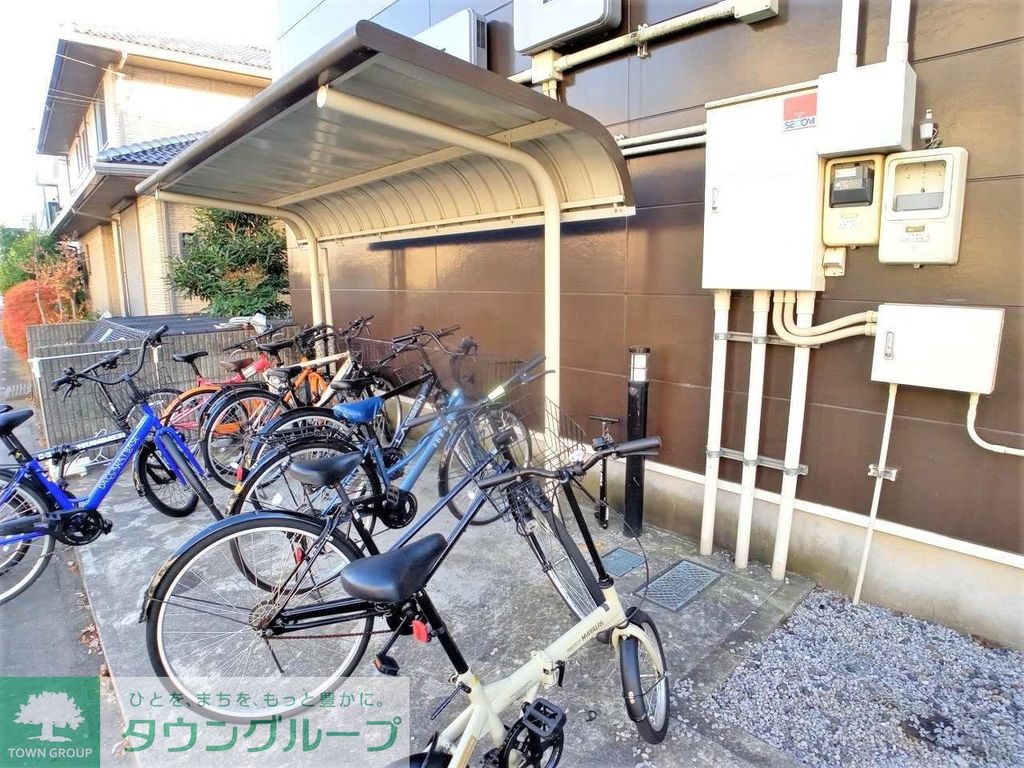 その他　駐輪場完備