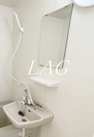 洗面設備　洗面台です。