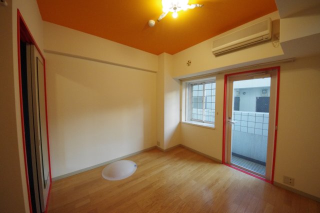 居室・リビング　※別部屋参考写真