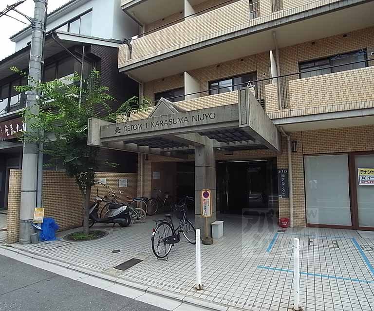 DETOM-1烏丸二条の外観写真