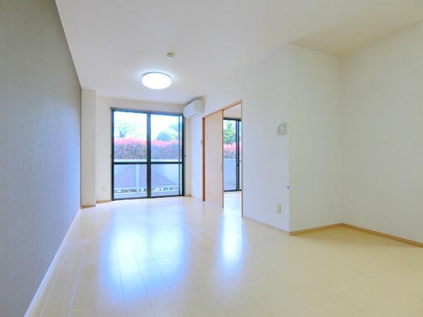 居室・リビング　写真は別のお部屋のイメージです