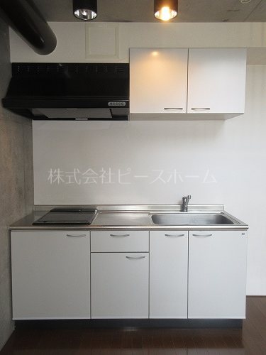 キッチン　※別号室参考写真