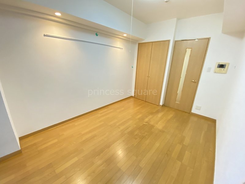 パレステュディオ新宿パークサイドの居間写真