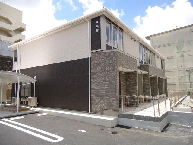 エントランス　建物の内部です