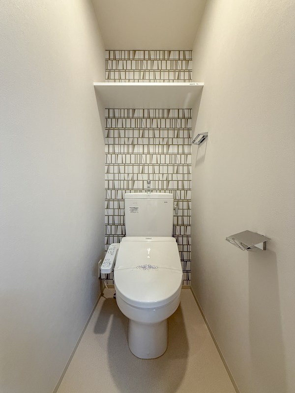 レジュールアッシュ神戸ハーバーランドのトイレ写真