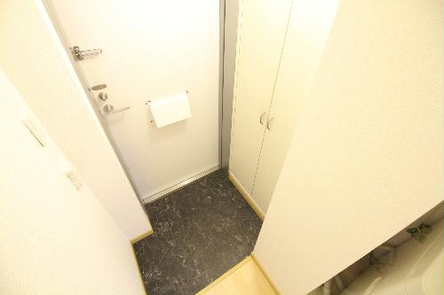 レオパレスシエスタの玄関写真