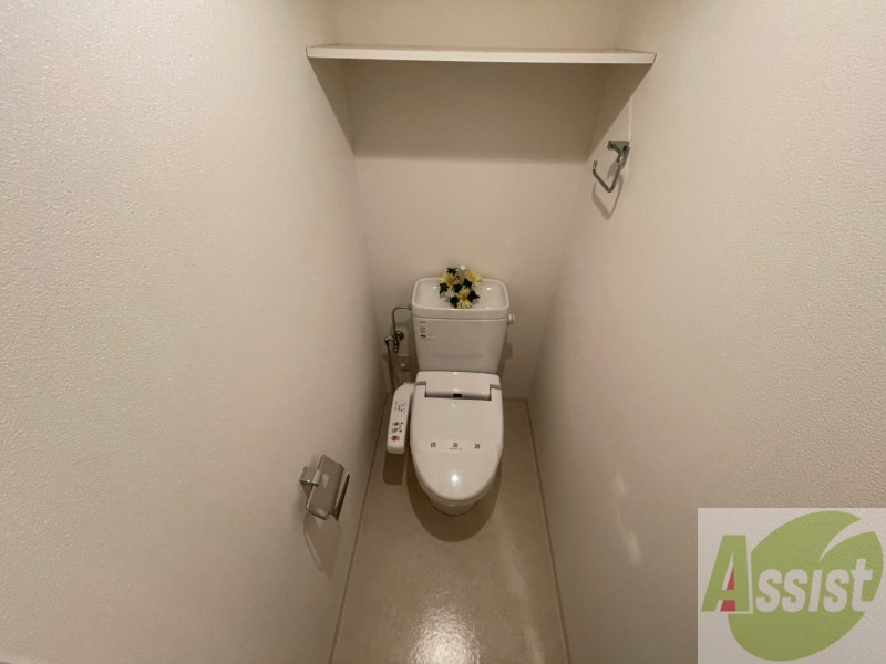 トイレ　トイレです。ウォシュレット付を探している方、おすすめです。