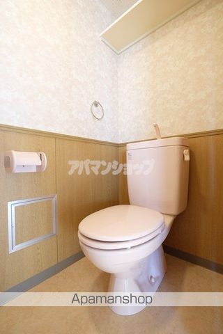 東武東上線 北坂戸駅 徒歩12分 3階建 築24年のトイレ写真