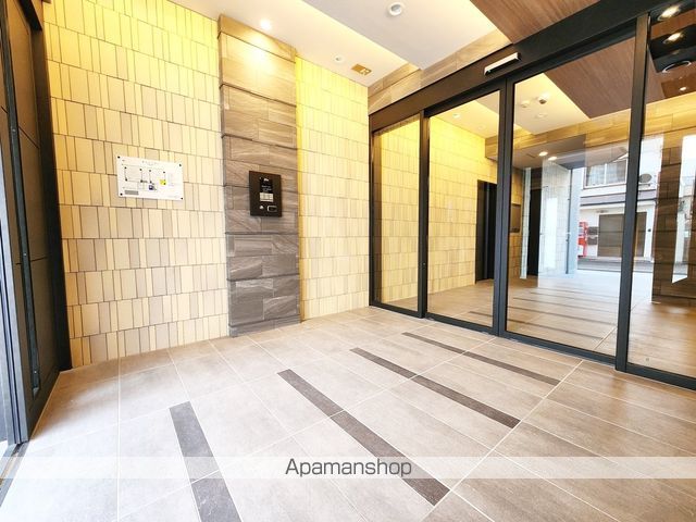 阪急宝塚線 庄内駅 徒歩5分 13階建 築3年の外観写真