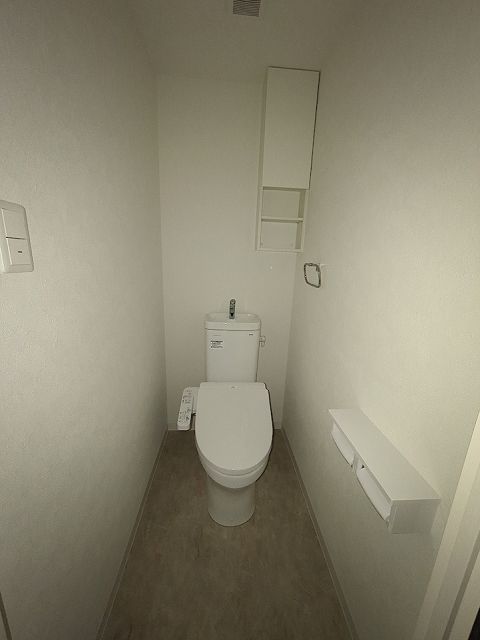 ファンファーレ黄金のトイレ写真