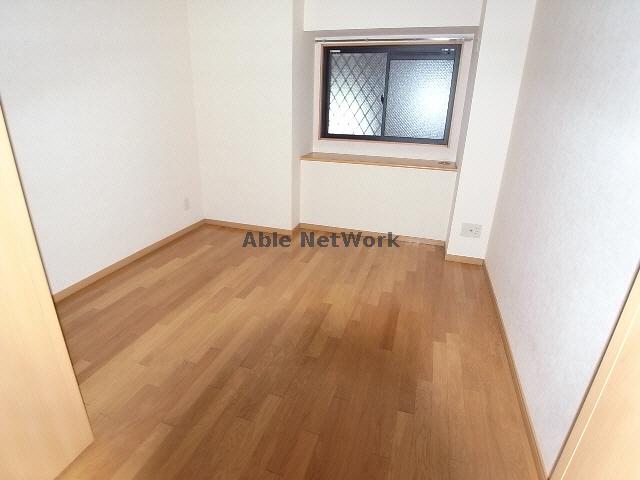 岐阜市 6階建 築23年の居間写真