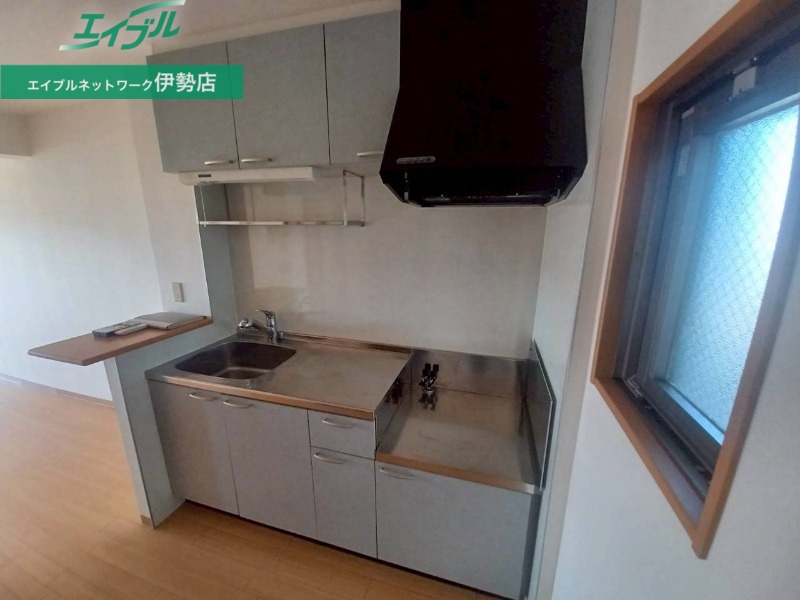 マエストロ伊勢のキッチン写真