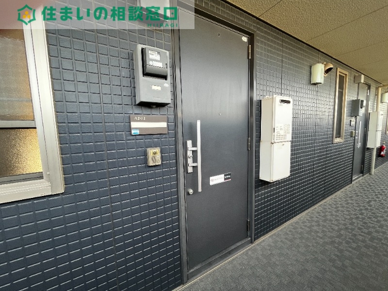 玄関　同型