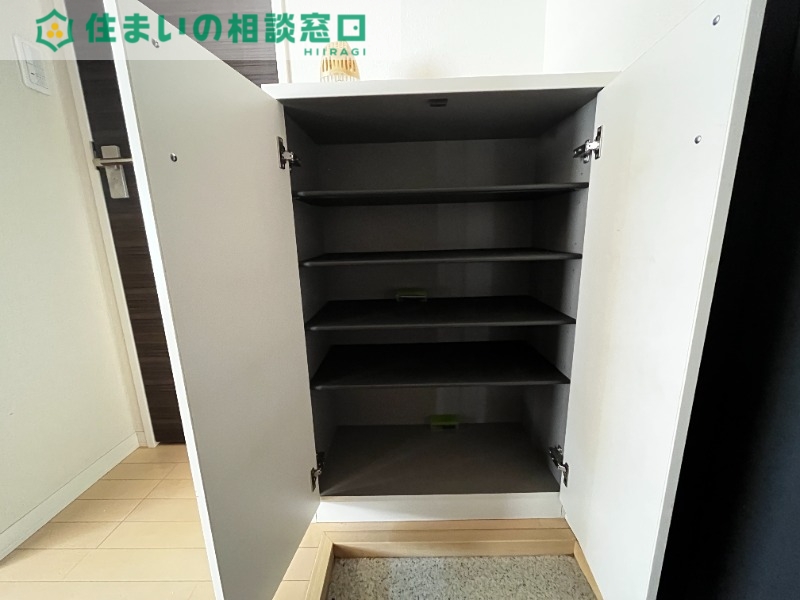 収納　同型