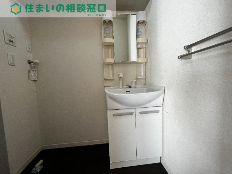 洗面設備　同型