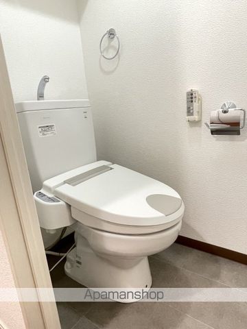 スカイコート都立家政EASTのトイレ写真